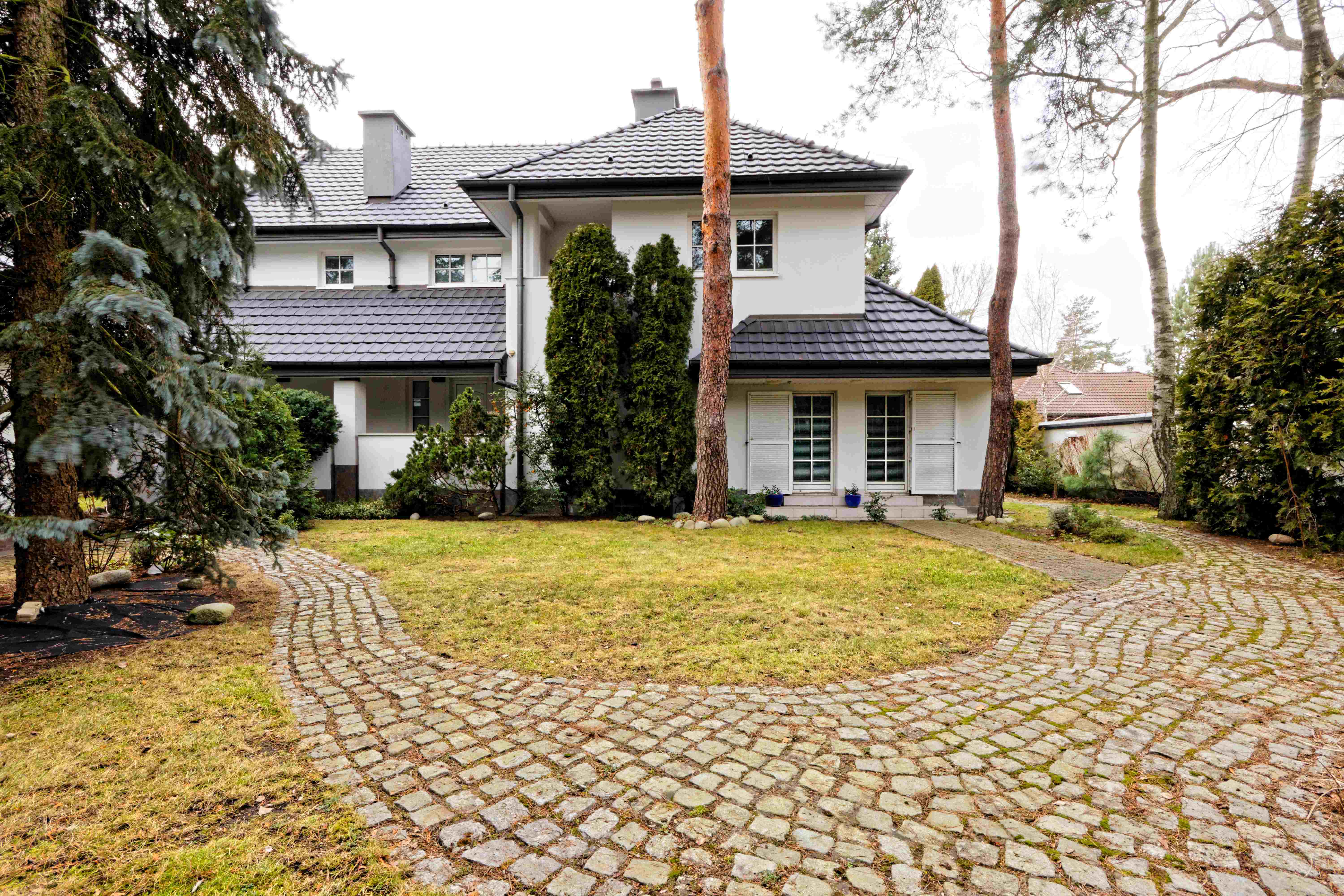 Купить дом в варшаве польша филлинген германия